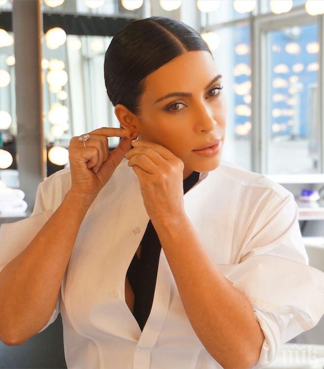 ПАДЕНИЕ! Мултимилионерката Кардашиян краде хотелски халати