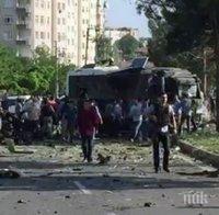 Трагедия в Турция! Ракети обстрелват летище - има ранени