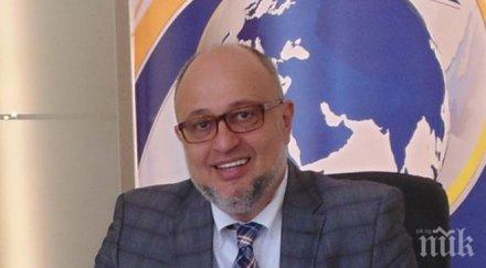 основателят европа емил стоянов напуска поста председател управителния съвет