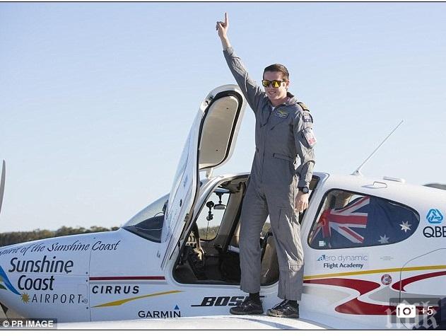 18-годишен австралиец обиколи света с моторен самолет (СНИМКИ И ВИДЕО)