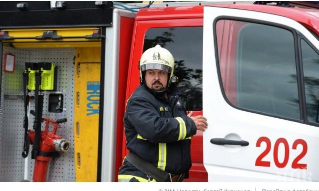Пламна склад в Москва, 17 са загинали в стихията!
