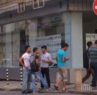 Нелегални! Близо 300 чужденци без документи са хванати през седмицата в София