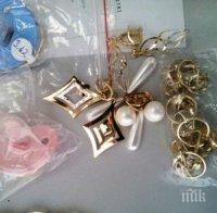 Спипаха златни биберони на 