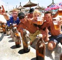 Пробив! Руските туристи в Турция вече плащат и с рубли