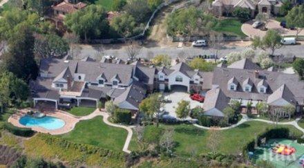 богаташи крият имоти google maps