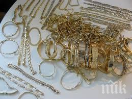 родители залагат бижута телевизори изпратят първолаците