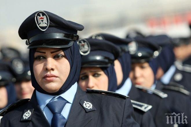 Хиджаб и върху него шапка – възможният дрескод за полицайките в Турция