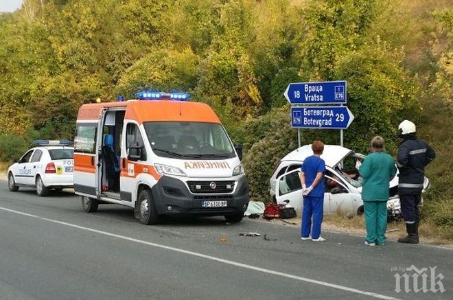 БЪЛГАРИЯ ПОЧЕРНЯ! Трупове осеяха пътищата в страната - 10 са жертвите само за ден 