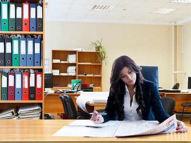 УНИКУМ! Въвеждат четиридневна работна седмица
