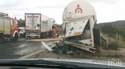 тракия блокирана зверска катастрофа снимки