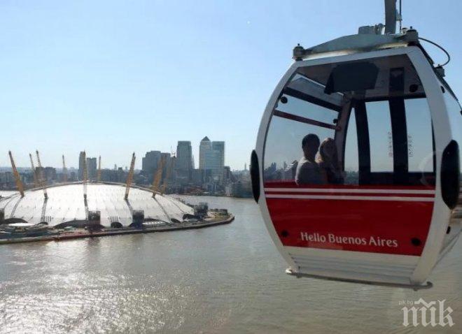 НОВА МОДА! Сервират алкохол в градския транспорт в Лондон