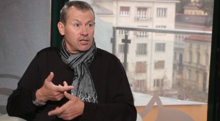 майкъла стойчо дочев струват млн лева цска