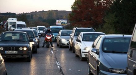 променят трафика софия заради шествие икона пресвета богородица