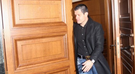 адвокат ина лулчева полицай разпита брендо лара милано