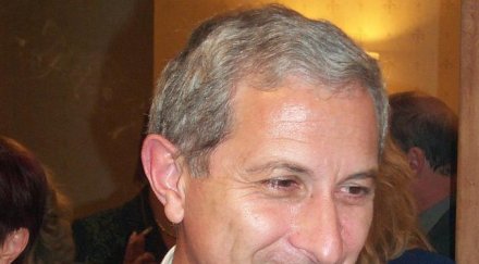 нападките президента политически безотговорни