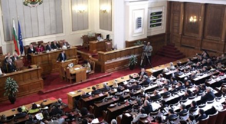 парламентът извика трима министри обяснят бургас александруполис