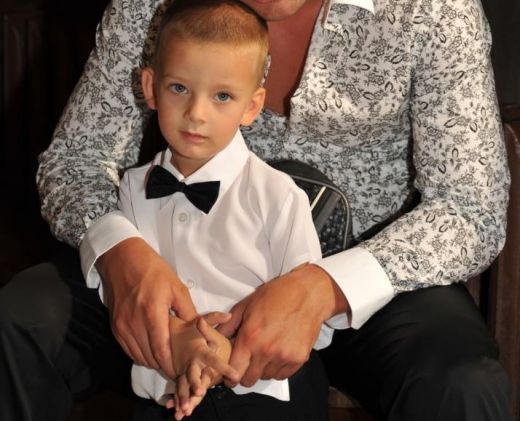 Синът на наш футболист се нуждае от животоспасяваща операция