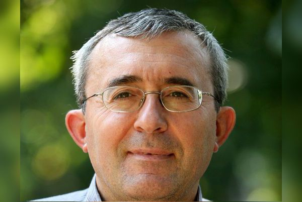 Довчера градяхме България, днес ударно пълним гушите на олигарсите