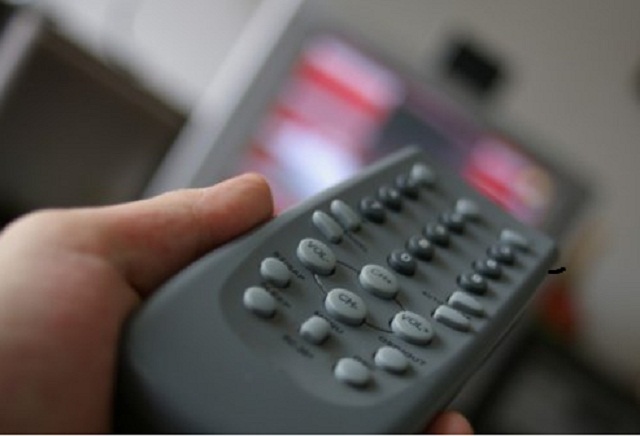 Прекъсваме договорите с кабелните оператори, ако ни резнат тв програма