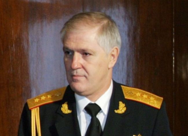 Лара е отвлечена така, че вината да падне върху Наглите