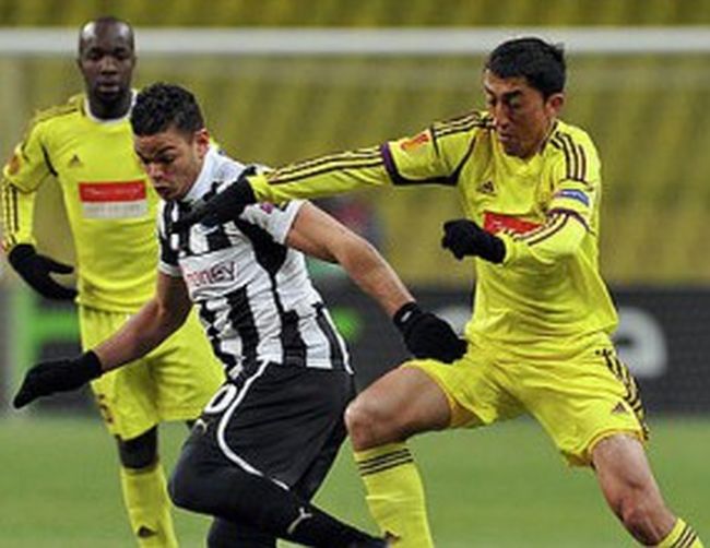 Анжи и Нюкасъл с нулево равенство