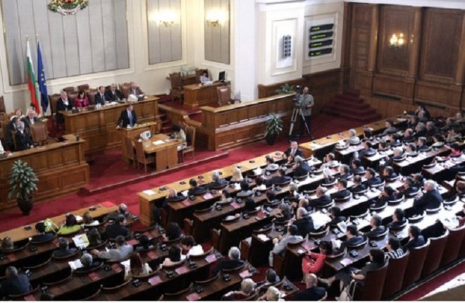 Парламентът извика трима министри да обяснят за Бургас-Александруполис