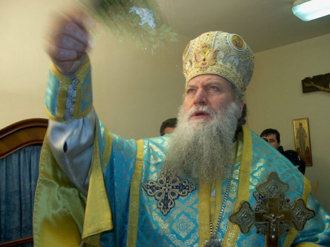 Патриарх Неофит се извини на журналистите за хулите на дядо Борис