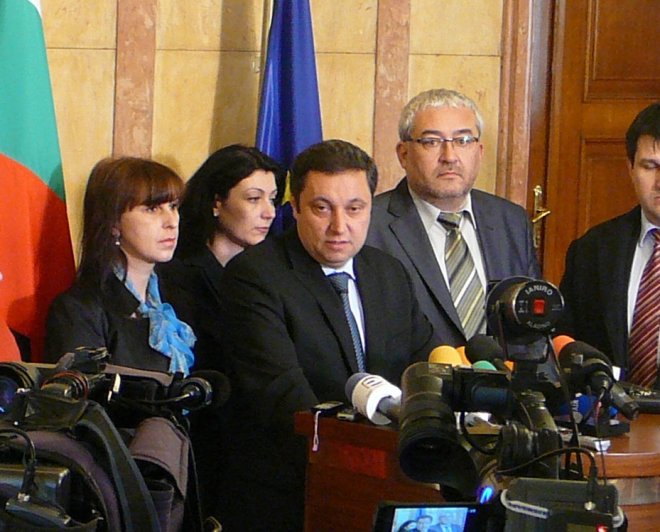 И мераклиите за депутати ще декларират имотите си