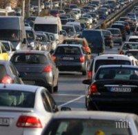 ПИК TV: Засилен трафик, мокър асфалт и катастрофи в края на 4-дневната почивка
