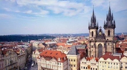 чехия средната заплата вече 1000 евро