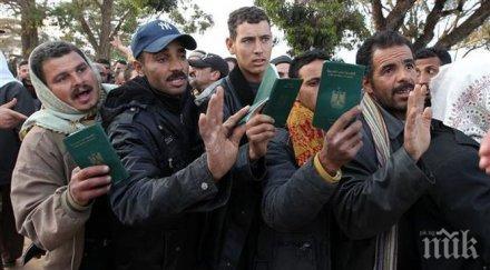 париж откриват два транзитни бежански центъра