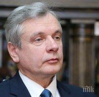 Скандал! Кметът на Рига нарече министъра на образованието „откачен, гадина“