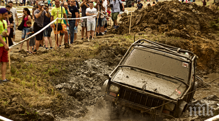 пик 120 състезателни машини старта балкан офроуд рали