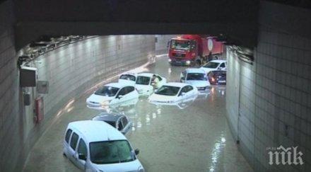 лошото време доведе големите наводнения гърция продължи