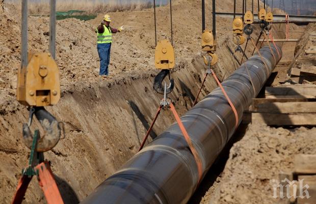 Съдът отхвърли искането на индианско племе да спре строежът на петролен тръбопровод