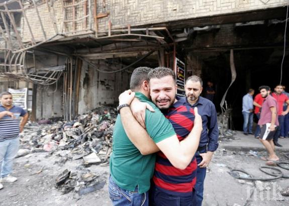 12 са жертвите на двете коли бомби в Багдад