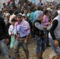 Екшън с мигранти край Аркутино: Трафикнати зарязаха афганистанци на пътя Приморско-Созопол и изчезнаха