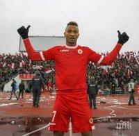 Тони Силва няма да се връща на 