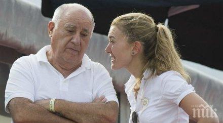 скромен богатият човек света обядва столова