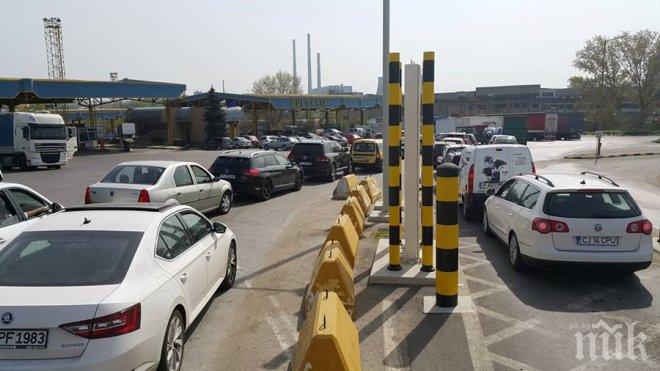 6 километра опашка от тежкотоварни автомобили има на „Дунав мост 2” 