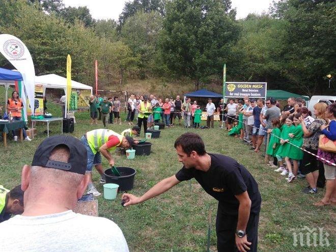 Данчо откри самородно злато край Домлян! (СНИМКИ)