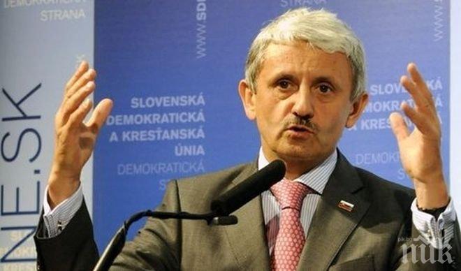 ПИК TV: Микулаш Дзуринда: Изправени сме пред криза на ценностите