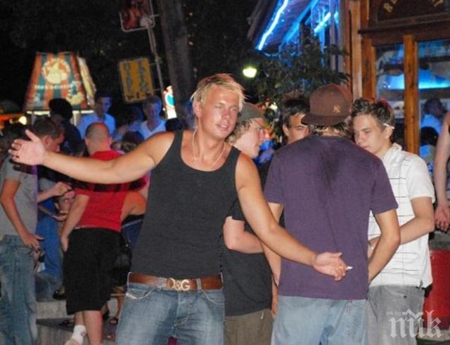 Хотелите с частни изтрезвители за пияни чужденци, половината били за реанимация!