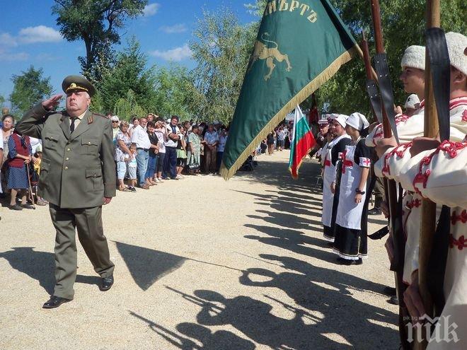 Венци и цветя за загиналите в Тутраканската епопея