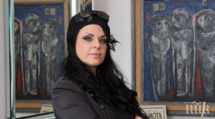 топдизайнерка води софия индиский гуру носи знанията боговете