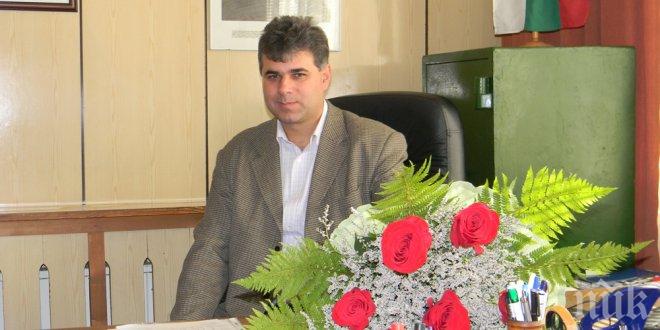 Прокуратурата повдигна обвинение за подкуп на кмета на Перущица Ради Минчев 