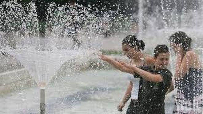 Лятото продължава с пълна пара! Морето ще бъде прекрасно за плаж, слънце ще грее над планините