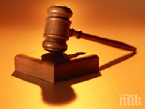 Освободиха шефка на прокуратура, разследвала кражба на сина си