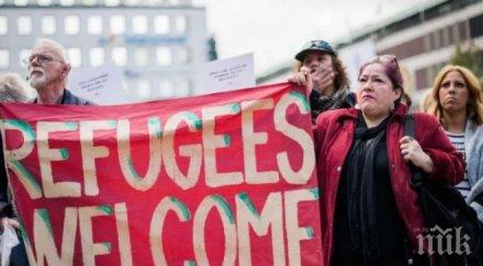 лондончани излизат протест подкрепа бежанците
