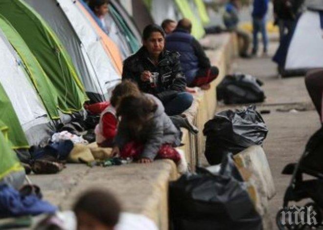 Сгазиха сирийски бежанки на магистралата до Катерини, дете е загинало